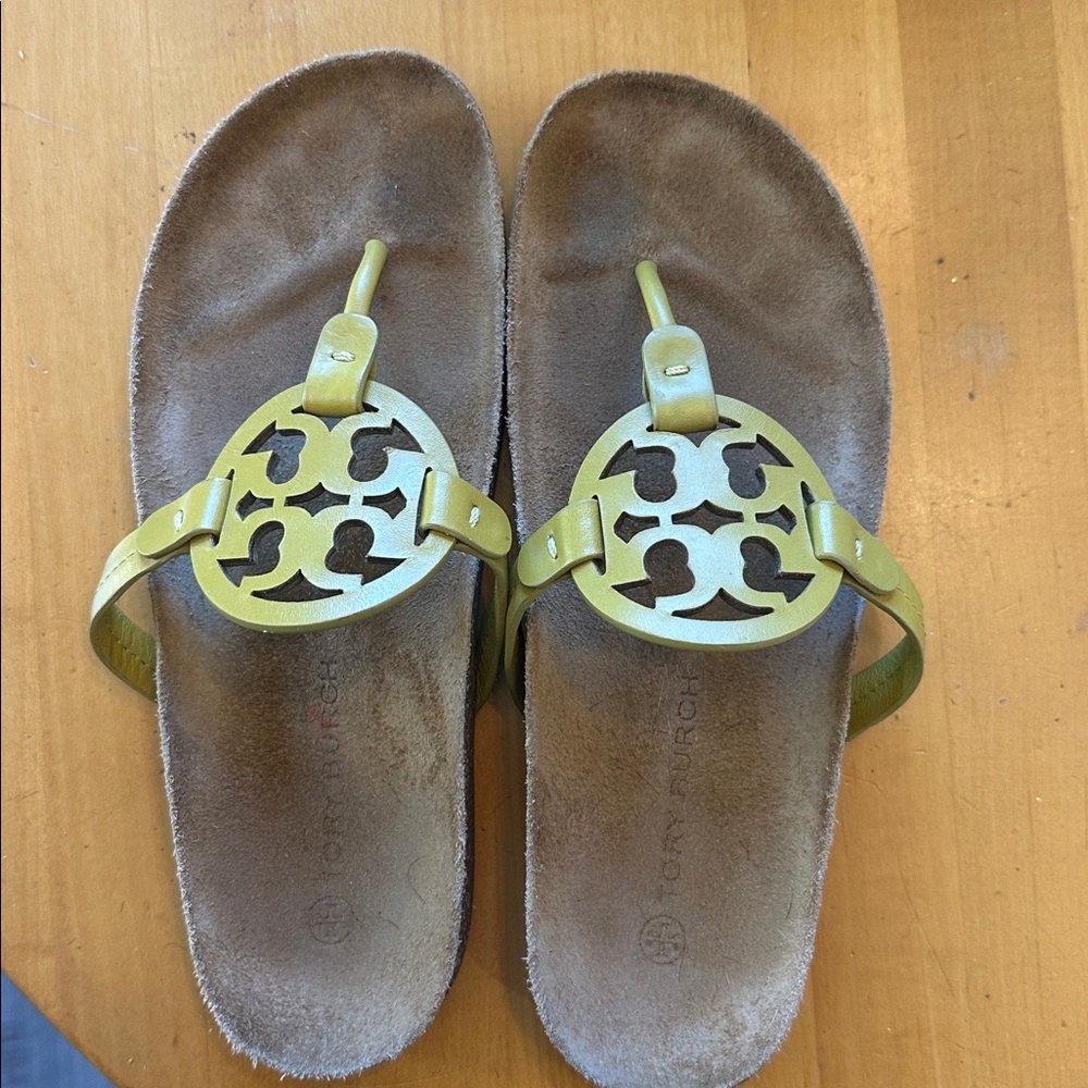 Tory Burch Cloud Miller Sandals Lemon 🍋 Lime - Picture 2 of 3